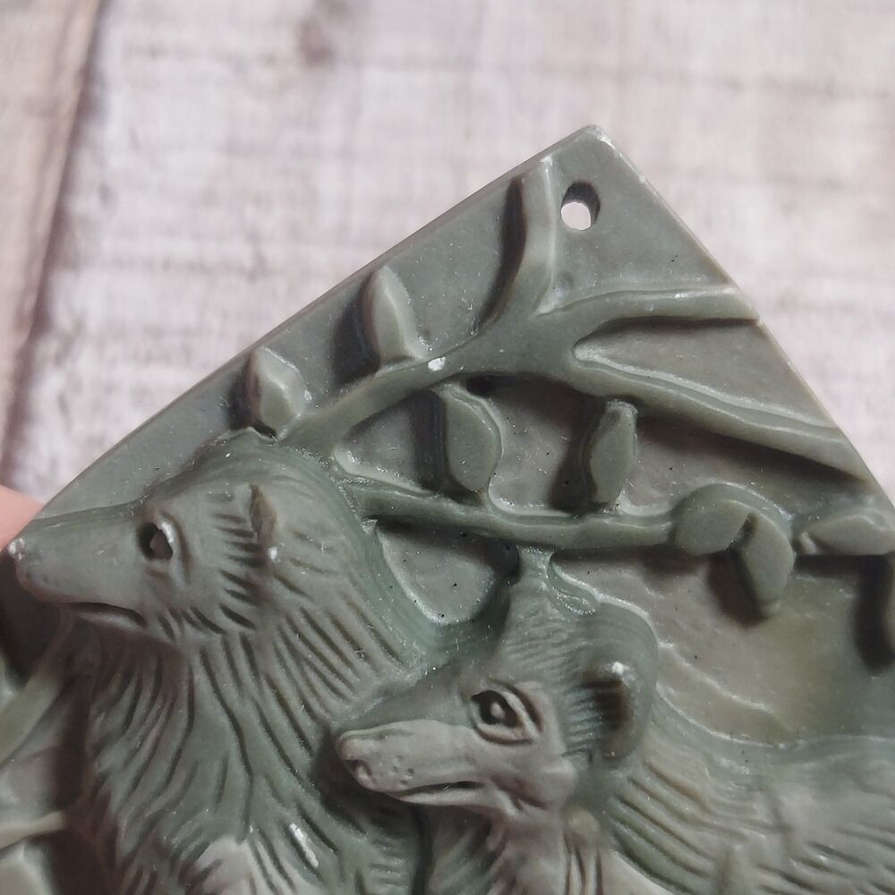 Vintage Drilled Stone for Pendant Hand Carved Dogs Wolves - Picture 2 of 5